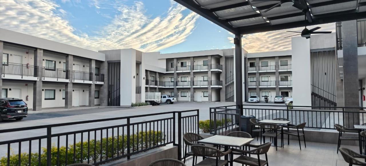 Hotel Gran Avenida, Navojoa Exterior foto